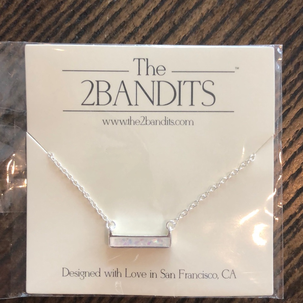 2Bandits Athens Necklace! NWT
